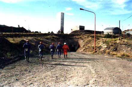 Mina de Ferro.jpg (33941 bytes)