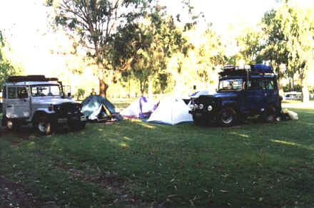 u04b.jpg (55336 bytes)